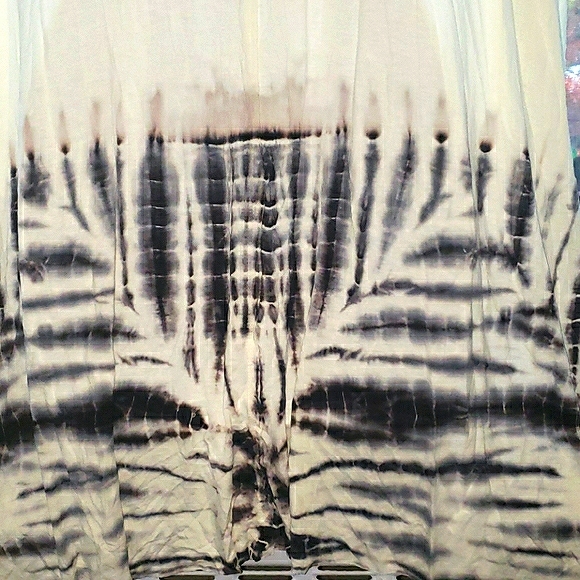 MONO B Top - Picture 5 of 7